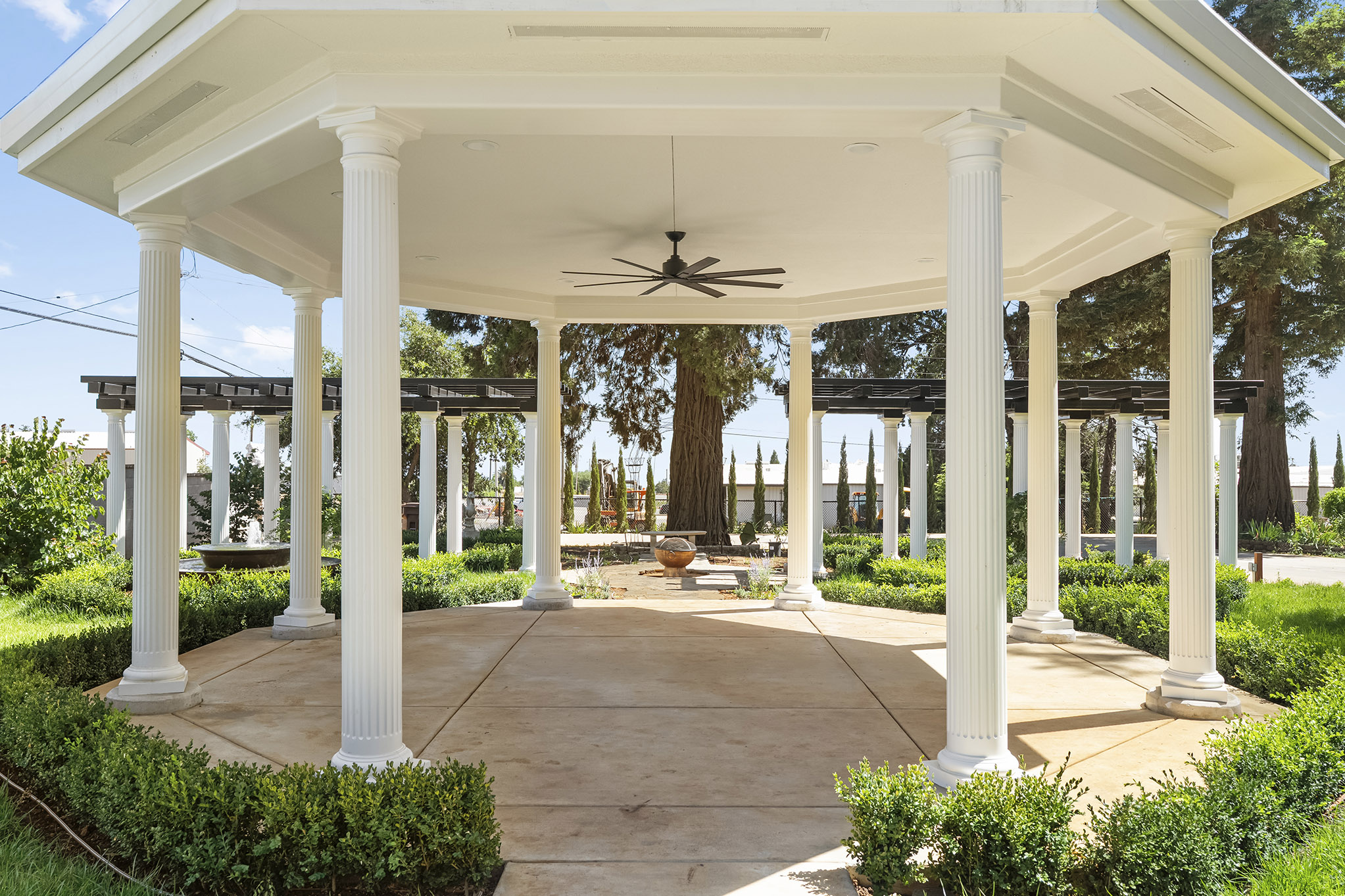 Heart of Paradise Estate ceremony space